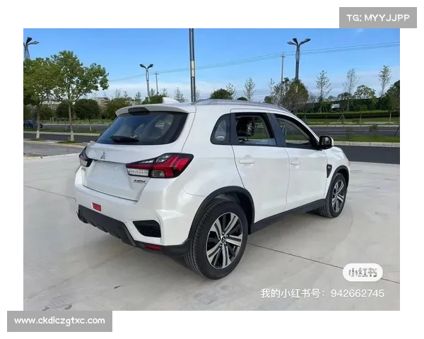 三菱重新回归,新车配2.2T柴油机+8AT,方盒子造型,后排可成床 三菱重新回归,新车配2.2T柴油机+8AT,方盒子造型,后排可成床